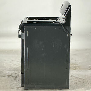 GE 30" Freestanding Gas Range with 4 Sealed Burners, 4.8 Cu. Ft. Single Oven & Broiler Drawer - Black (Open Box Excellent Condition), , hires
