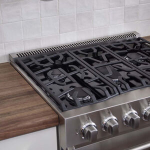 Viking 3 Series 30 in. 4.7 cu. ft. True European Convection Dual Fuel Range with 5 Sealed Burners - Stainless Steel, , hires