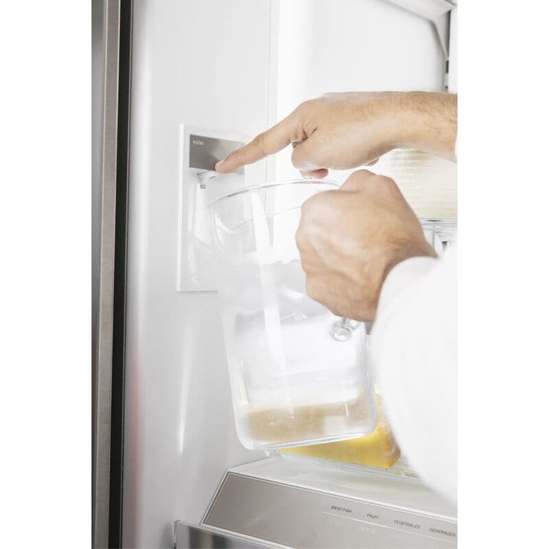 Thermador 36 in. 20.8 cu. ft. Smart Counter Depth French Door Refrigerator with Internal Water Dispenser and Masterpiece handles Stainless Steel, , hires