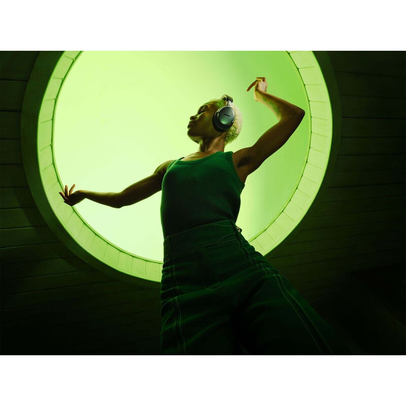 Bose QuietComfort Ultra Wireless Noise Cancelling Over-the-Ear Headphones - Black, , hires