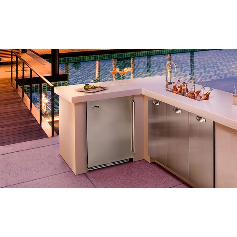 Perlick Signature Series 24 in. Built-In 5.2 cu. ft. Compact Beverage Center with Pull-Out Shelves & Digital Control - Stainless Steel, , hires