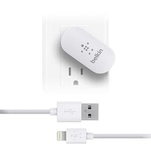 Belkin 2.1 Amp Swivel AC Charger + Lightning ChargeSync Cable for iPhone 5/iPad Gen 4, , hires