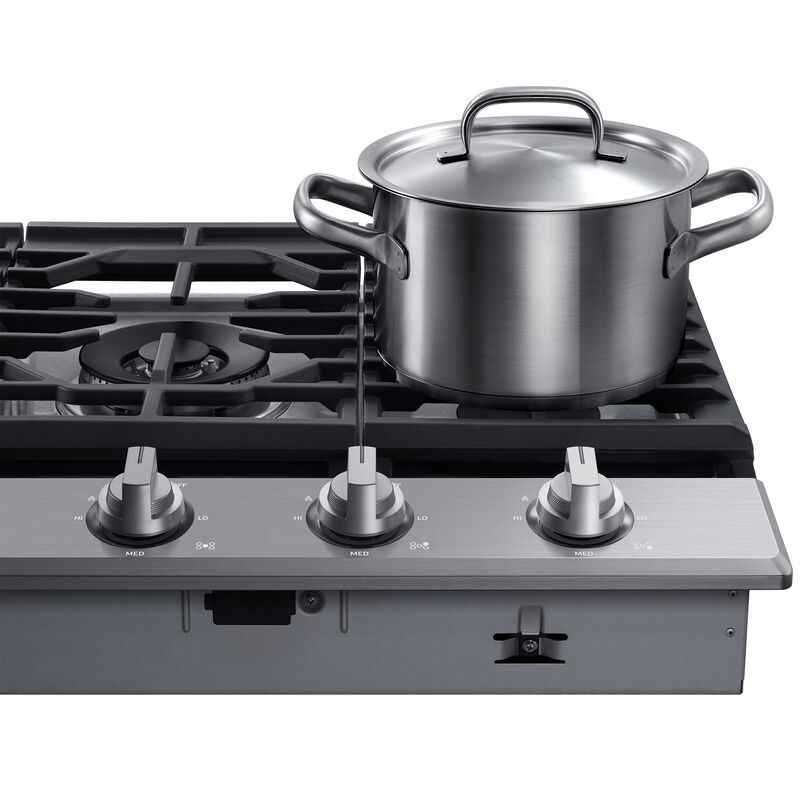 Dacor Transitional 30 in. 5-Burner Smart Natural Gas Cooktop with Griddle, Simmer Burner & Power Burner - Silver Stainless, , hires