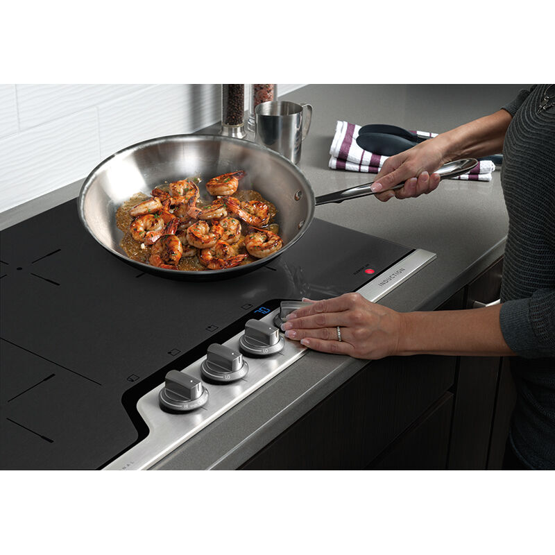 Frigidaire Professional 30 in. 4-Burner Induction Cooktop with Simmer Burner & Power Burner - Stainless Steel, , hires