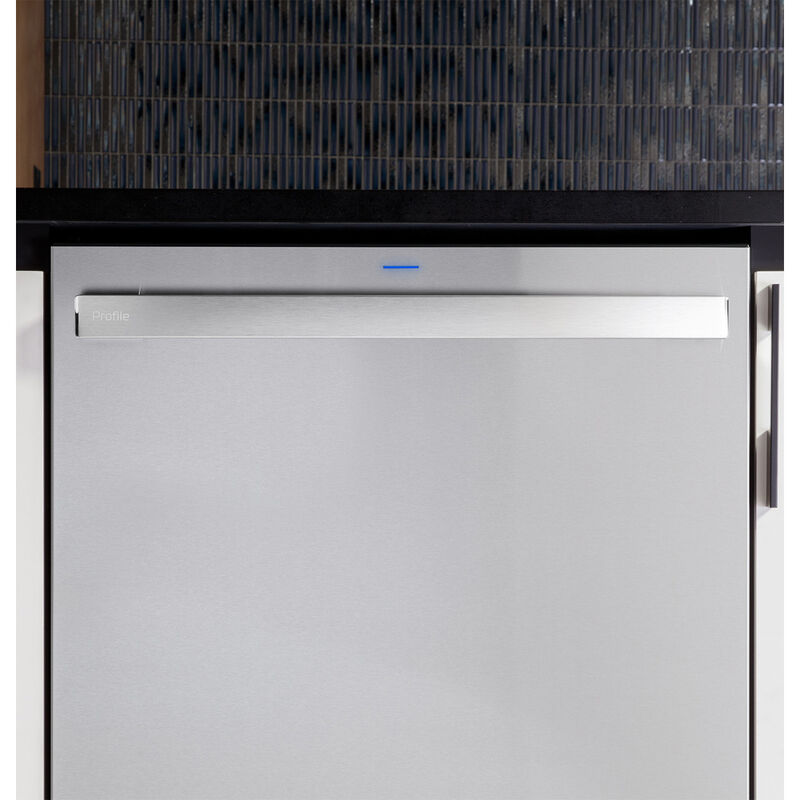 GE Top Control Smart Built In Dishwasher with Sanitize Cycle and