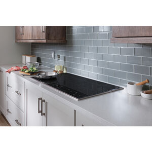 Wolf Transitional 36 in. 5-Burner Electric Cooktop with Simmer Burner - Stainless Steel, , hires