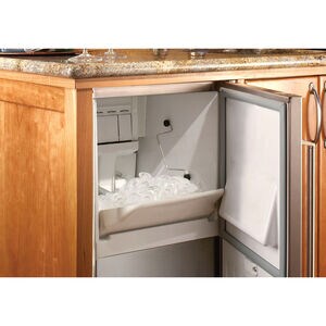 Perlick Signature Series 15 in. Built-in Undercounter Outdoor Ice Maker with 22 lb. Ice Storage - Stainless Steel, , hires
