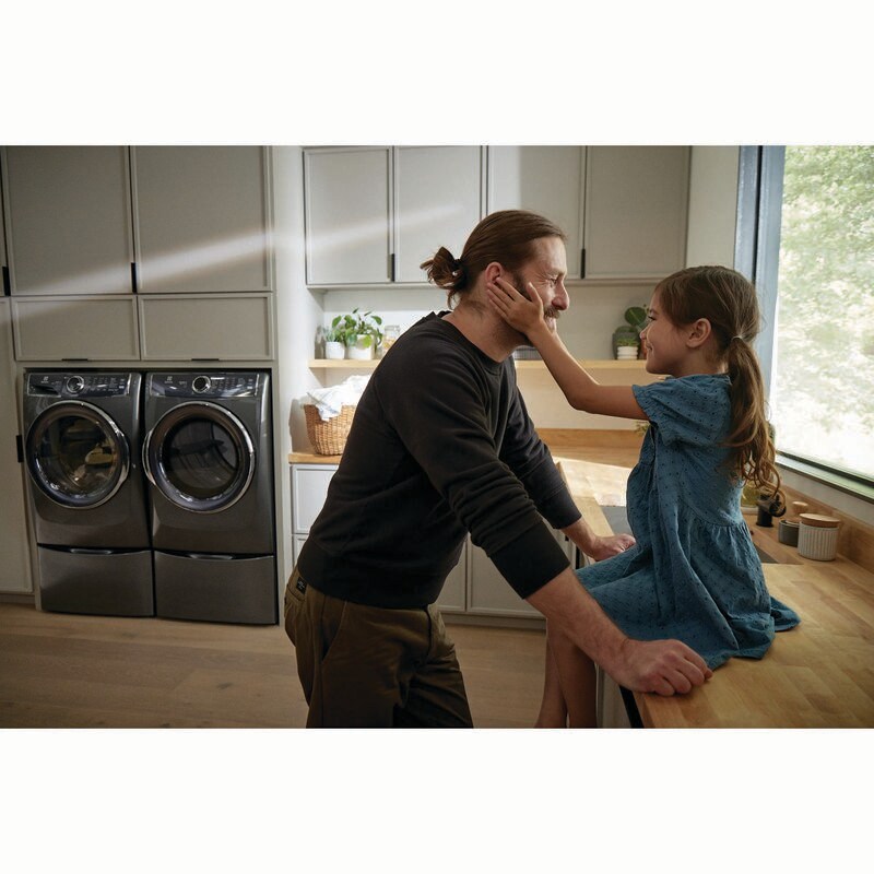 Electrolux 600 Series 27 in. 8.0 cu. ft. Stackable Electric Dryer with Balance Dry, Instant Refresh, Perfect Steam & Sanitize Cycle - Titanium, Titanium, hires