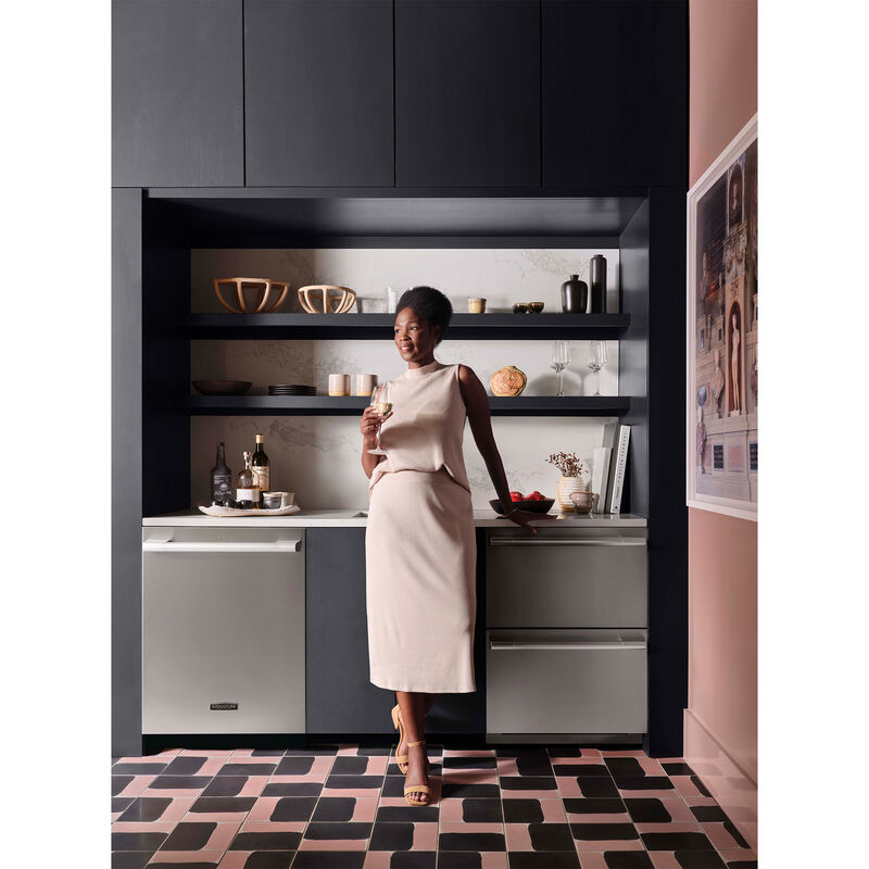 Signature Kitchen Suite 24 in. Top Control Smart Dishwasher with 40 dBa Sound Level, 3rd-Rack & Hybrid Condensing Drying - Stainless Steel, , hires