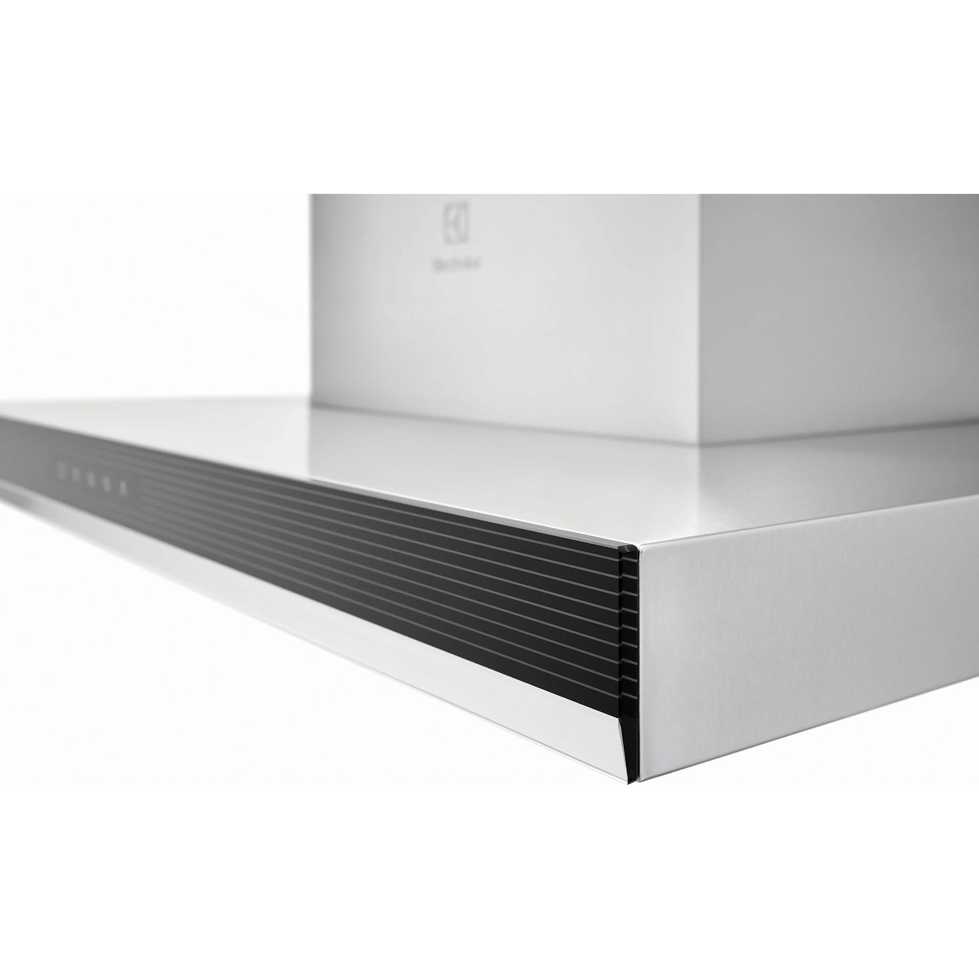 Electrolux Chimney Style Range Hood