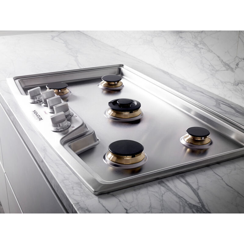 Signature Kitchen Suite 36 in. 5Burner Smart Natural Gas Cooktop with
