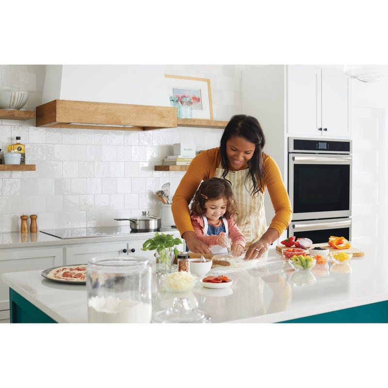 Frigidaire Gallery 36 in. 5-Burner Induction Cooktop with Simmer Burner & Power Burner - Black, , hires