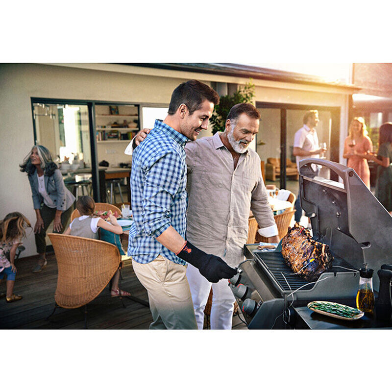 er Spirit E310 3Burner Natural Gas Grill P.C. Richard & Son