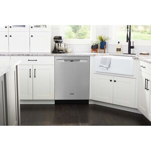 Maytag 24 in. Front Control Dishwasher with 50 dBa Sound Level & Pocket - Fingerprint Resistant Stainless, Fingerprint Resistant Stainless, hires
