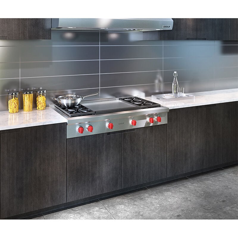 Wolf 48 in. 4-Burner Natural Gas Rangetop with Griddle & Power Burner - Stainless Steel, , hires