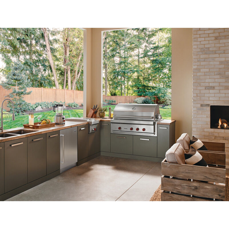 Sub-Zero Designer Series 24 in. Built-In 5.4 cu. ft. Left- Hinged Smart Outdoor Undercounter Refrigerator - Custom Panel Ready, , hires