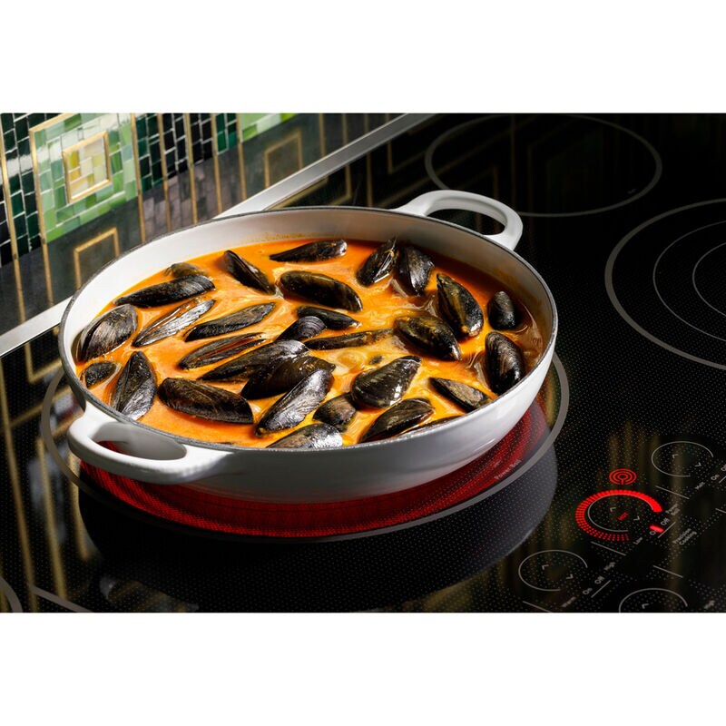 Cafe 30 in. 5-Burner Smart Electric Cooktop with Simmer Burner & Power Burner - Black, , hires