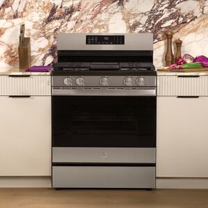 GE Profile 30 in. 5.3 cu. ft. Smart Air-Fry Standard Convection Gas Range with 5 Sealed Burners, Reversible Grill & Griddle - Fingerprint Resistant Stainless Steel, , hires