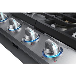 Samsung 30 in. 5-Burner Smart Natural Gas Cooktop with Griddle, Simmer Burner & Power Burner - Black Stainless, Black Stainless, hires
