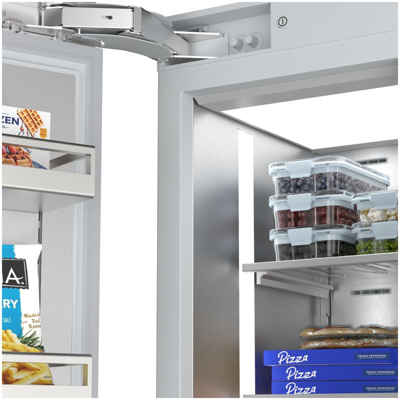 Thermador Freedom Collection 18 in. 9.9 cu. ft. Built-In Smart Triple Drawer Upright Freezer with Ice-Maker & Adjustable Shelves - Custom Panel Ready, , hires