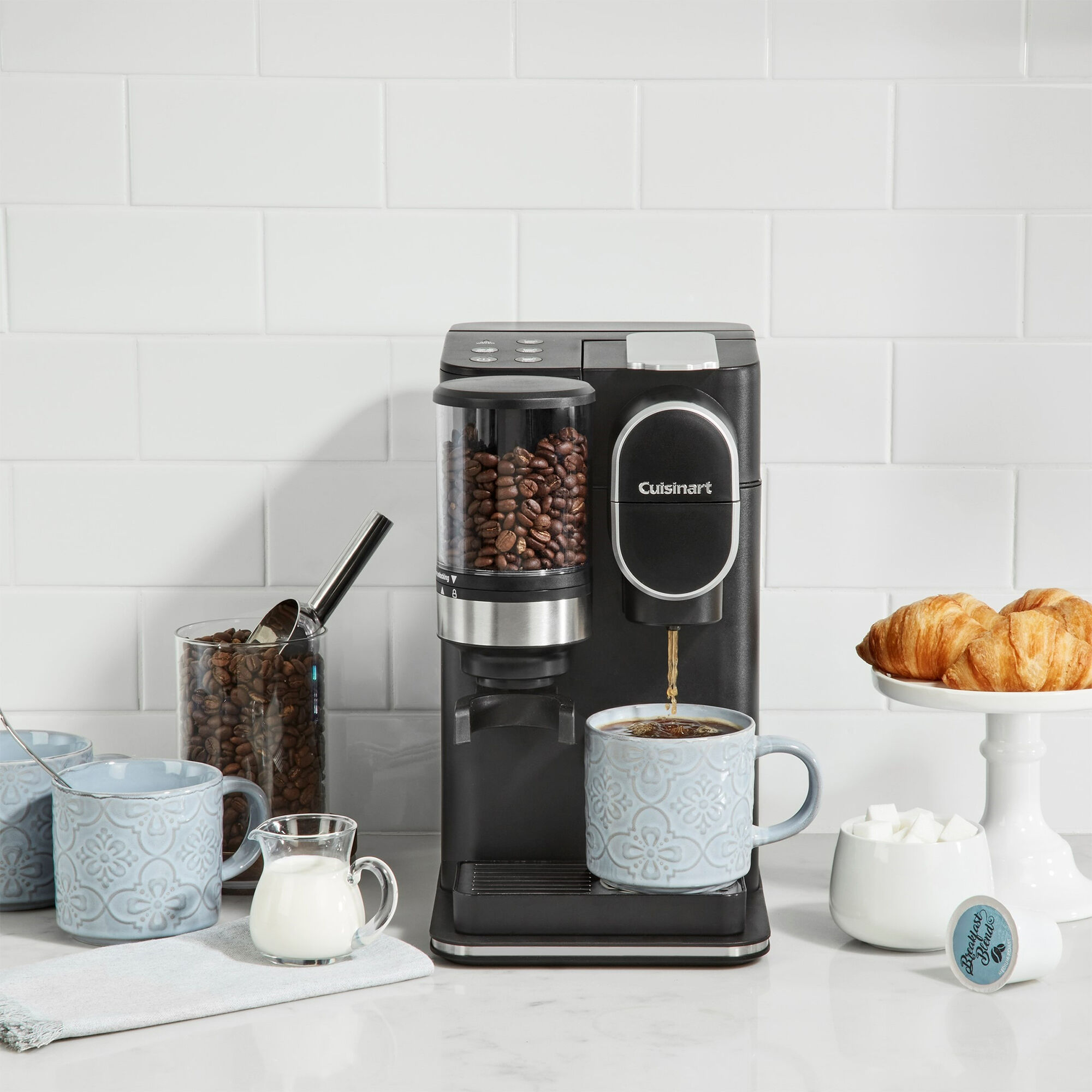 Cuisinart ブラック コーヒーメーカー Cuisinart Grind & Brew Single Serve Coffee Maker - Black | P.C.