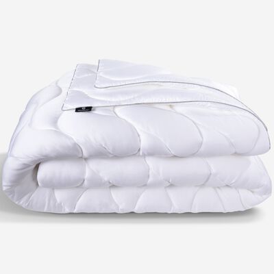 BEDGEAR Performance Light Weight King/Cal King Size Comforter - White | BGB050W60