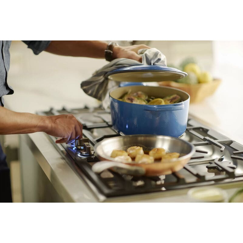 Thermador Masterpiece Series 36 in. 5-Burner Natural Gas Cooktop with Simmer Burner & Power Burner - Stainless Steel, , hires