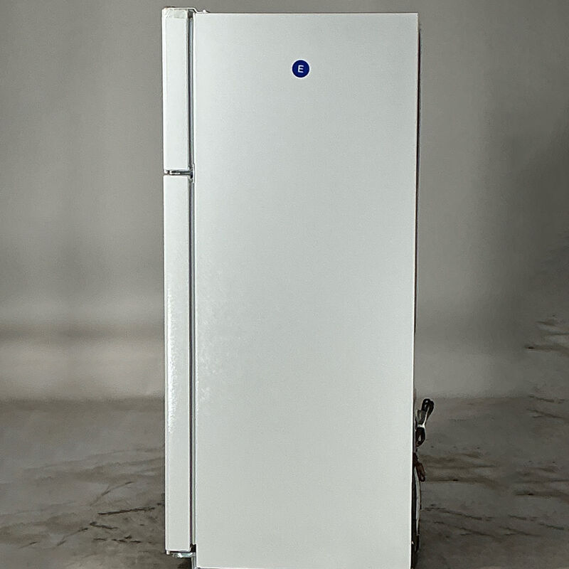 GE 28" 17.5 Cu. Ft. Top Freezer Refrigerator - White (Open Box Excellent Condition), , hires