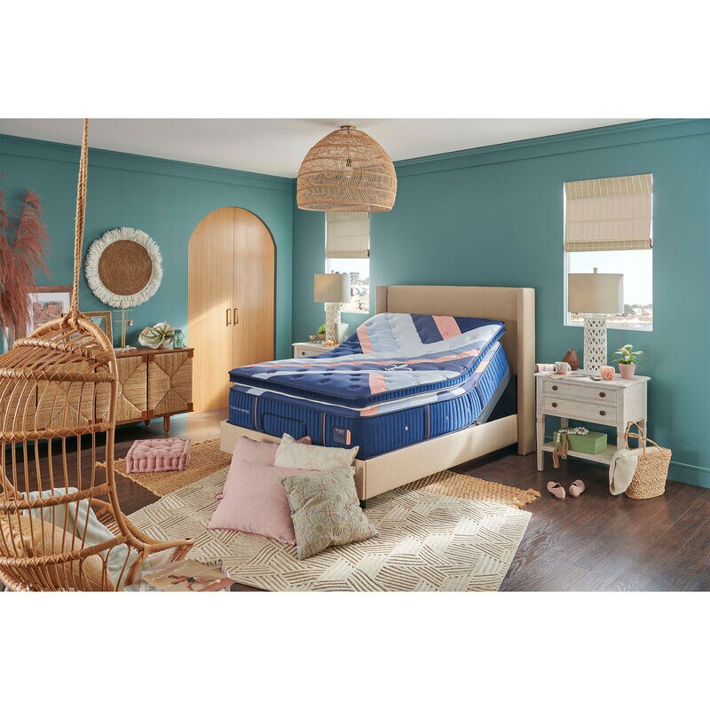 Stearns & Foster Reserve Duet Medium Reversible EPT Mattress - King Size, , hires