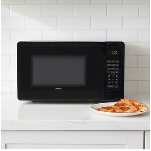 Avanti 18 in. 0.7 cu. ft. 700W Countertop Microwave - Black, Black, hires
