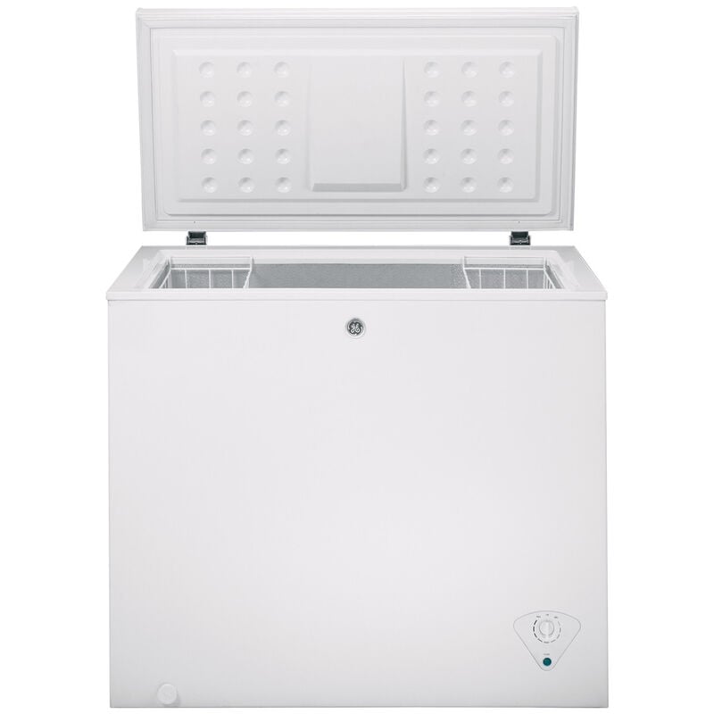 GE 32 in. 7.0 cu. ft. Garage-Ready Chest Freezer - White, , hires