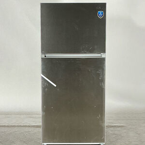 Midea 30 in. 18.1 cu. ft. Garage-Ready Top Freezer Refrigerator - Stainless Steel (Open Box Good Condition), , hires