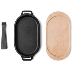 Ooni Cast Iron Sizzler Pan with Wooden Base, , hires
