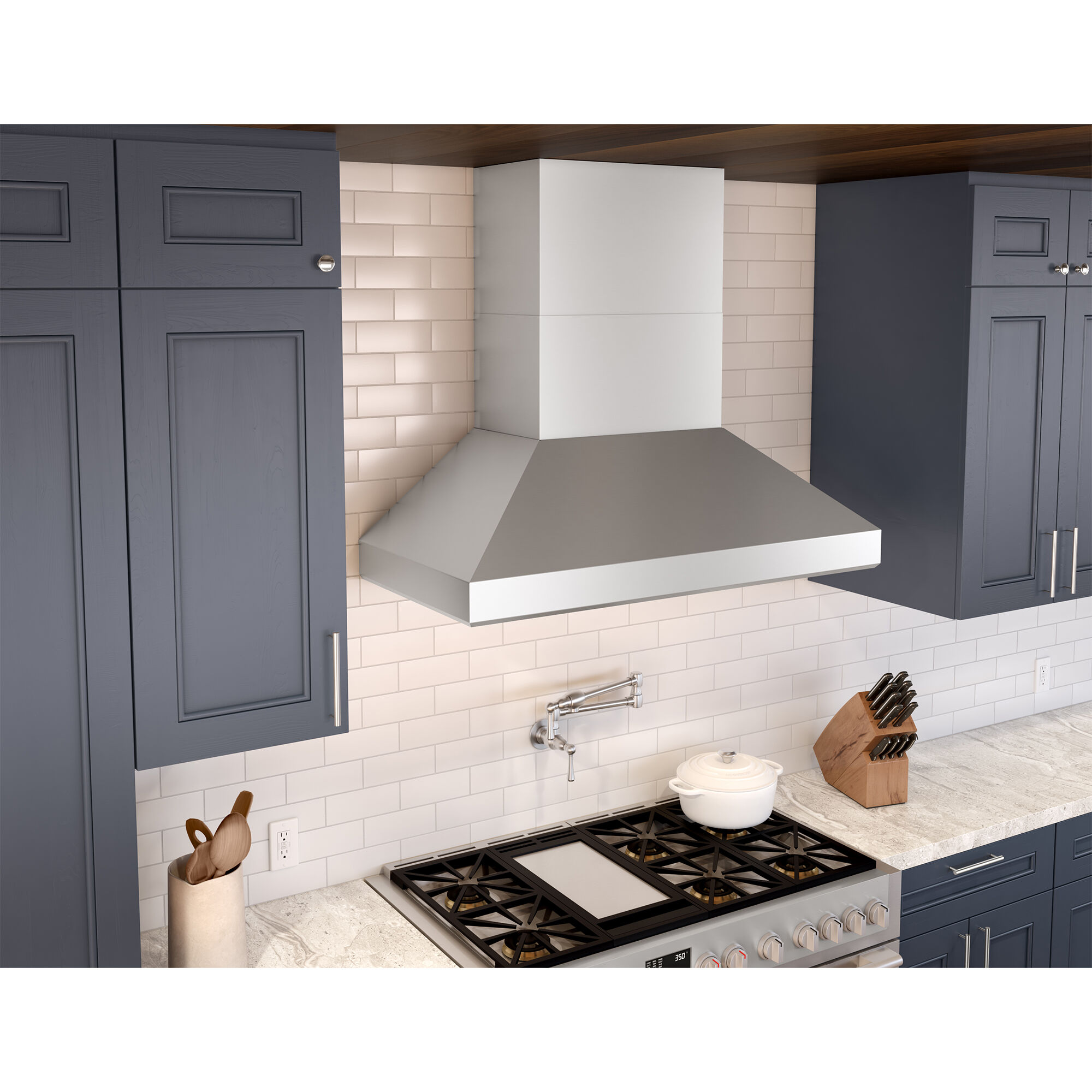 Zephyr Titan Series 36 in. Ducted Chimney Style Range Hood with