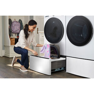 LG 27 in. 4.5 cu. ft. Smart Stackable Front Load Washer with AI DD Built-In Intelligence, TurboWash 360 Technology, Allergiene, Sanitize & Steam Wash Cycle - White, , hires