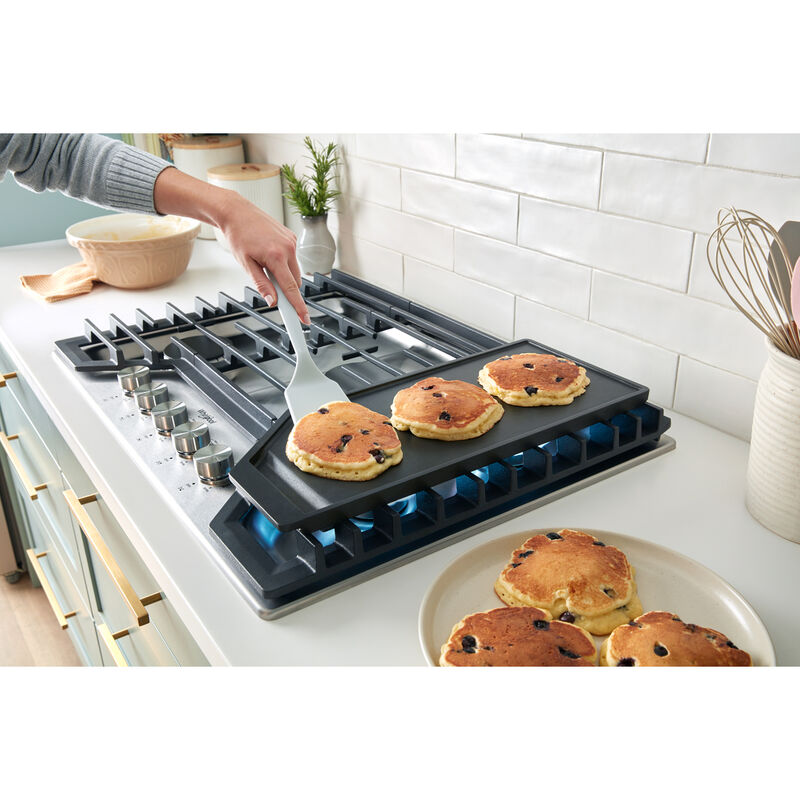 Whirlpool 36 in. 5-Burner Natural Gas Cooktop With 2-in-1 Hinged Grate to Griddle, Simmer Burner & Power Burner - Stainless Steel, , hires