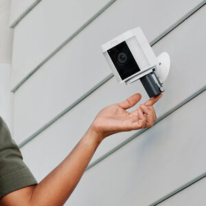 Ring - Spotlight Cam Plus Outdoor/Indoor Wireless 1080p Battery Surveillance Camera - White, , hires