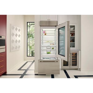 Sub-Zero Classic Series 30 in. Built-In 17.0 cu. ft. Smart Bottom Freezer Refrigerator with Professional Handles- Stainless Steel, , hires