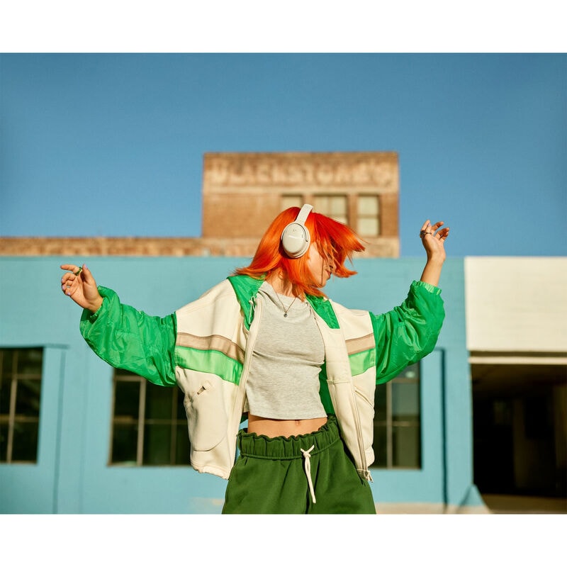 New Bose Quiet Comfort headphones - White Smoke, , hires