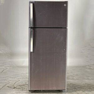 GE 28 in. 17.5 cu. ft. Top Freezer Refrigerator - Fingerprint Free Stainless Steel (Open Box Good Condition), , hires