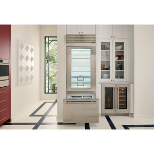 Sub-Zero Classic Series 30 in. Built-In 17.0 cu. ft. Smart Bottom Freezer Refrigerator - Stainless Steel, , hires