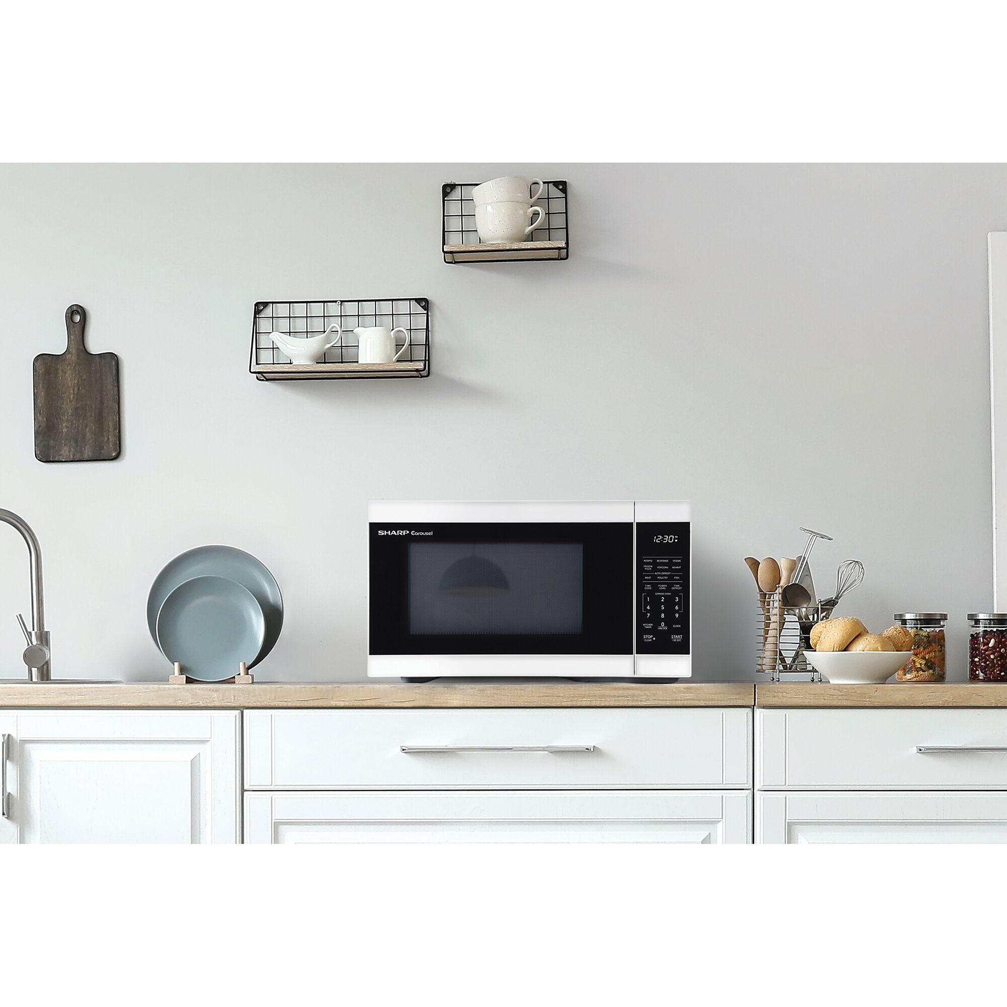 Sharp 21 in. 1.1 cu. ft. 1000W Countertop Microwave - White | P.C.