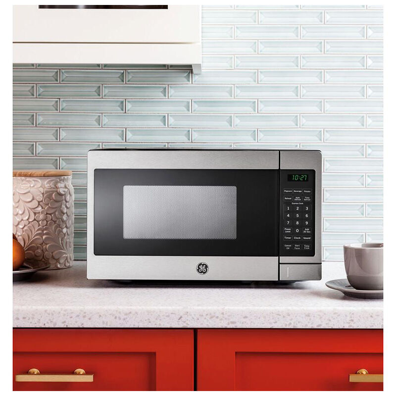 GE 17 in. 0.7 cu.ft Countertop Microwave with 10 Power Levels - Stainless  Steel