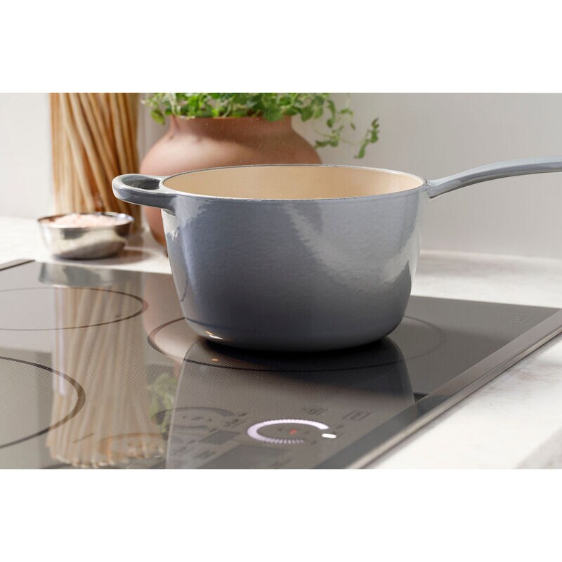 Cafe 36 in. 5-Burner Smart Induction Cooktop with Simmer Burner & Power Burner - Black, , hires