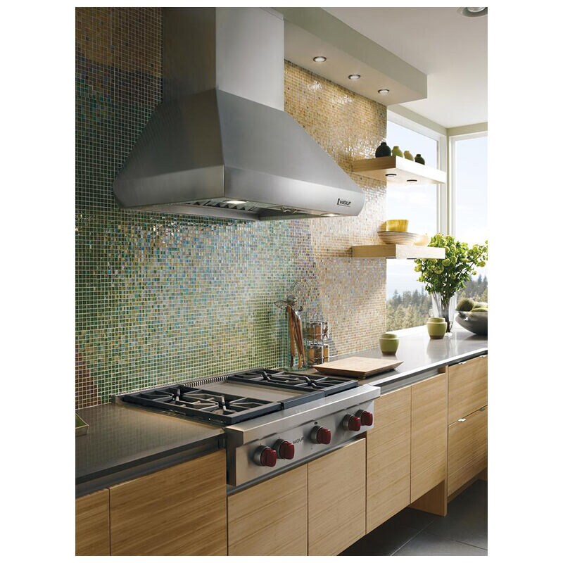 Wolf 36 in. 4-Burner LP Gas Rangetop with Griddle & Power Burner - Stainless Steel, , hires