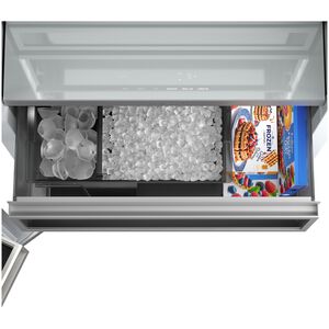 Thermador Freedom Collection 30 in. 18.2 cu. ft. Built-In Smart Triple Drawer Upright Freezer with Ice-Maker & Adjustable Shelves - Custom Panel Ready, , hires