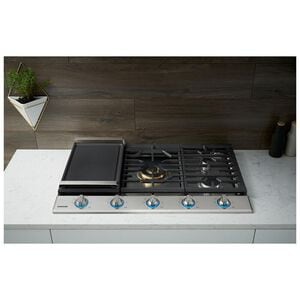 Samsung 36 in. 5-Burner Smart Natural Gas Cooktop with Griddle, Simmer Burner & Power Burner - Stainless Steel, Stainless Steel, hires