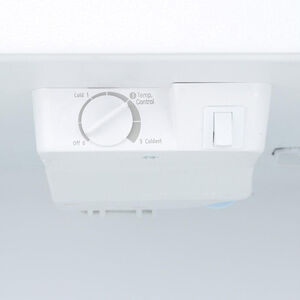 Whirlpool 28 in. 14.3 cu. ft. Top Freezer Refrigerator - Black, Black, hires