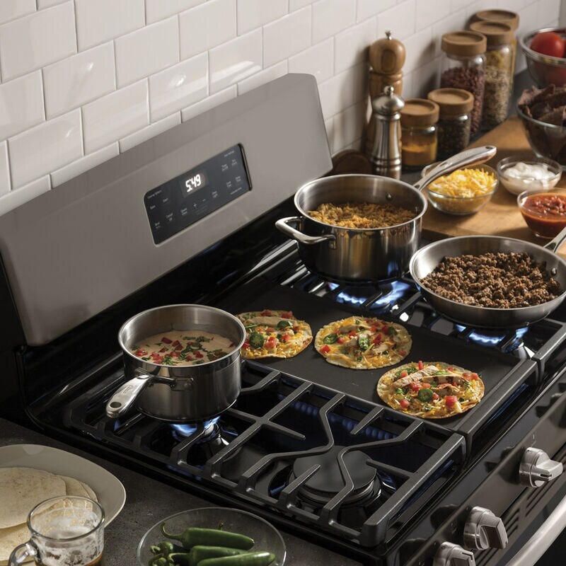 GE 30 in. 5 cu. ft. Gas Range with 5 Sealed Burners & Griddle - Slate, Slate, hires