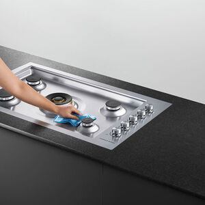 Fisher & Paykel Series 9 36 in. 5-Burner LP Gas Cooktop with Simmer Burner & Power Burner - Stainless Steel, , hires